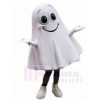 Souriant blanc Fantôme Esprit Mascotte Les costumes Halloween